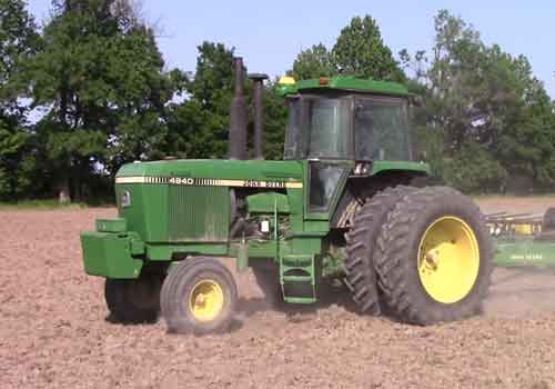 Are there any problems with the John Deere 6030 tractor