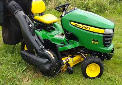 Are there any problems with the John Deere X320