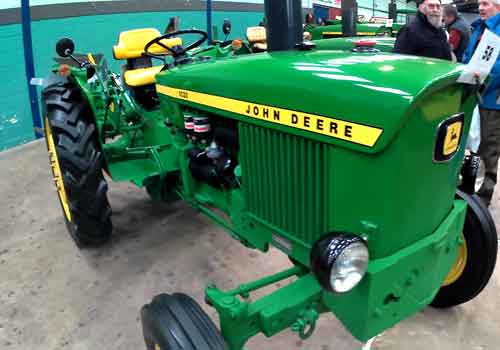 John Deere 1020 Tractor Review